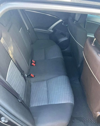 Toyota Avensis cena 25900 przebieg: 343800, rok produkcji 2013 z Wołomin małe 172